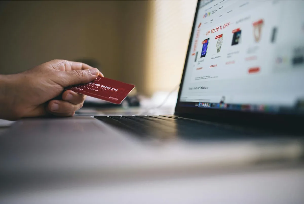 Compra online com cartão de crédito